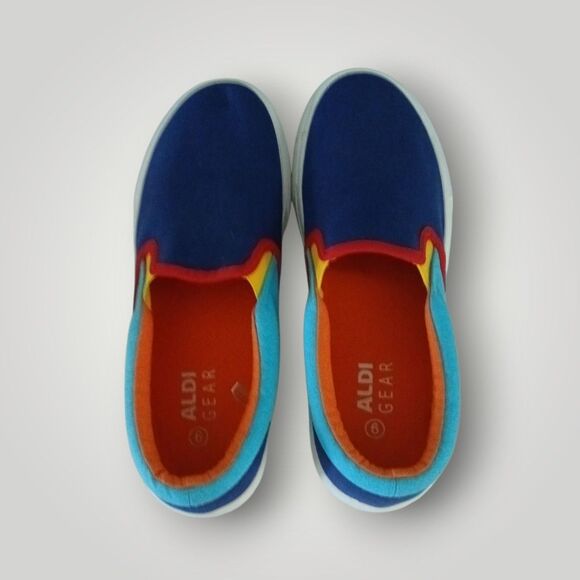 Aldi Gear Multicolor Canvas Slip-On Shoe Flats Size 9 Aldi Logo Fall 2023 - Picture 4 of 5